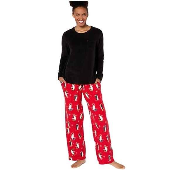 Cuddl Duds Other - Cuddl Duds Fleecewear w/Stretch Pajama Set Black Ruby Penguin NWOT SIZE TALL M